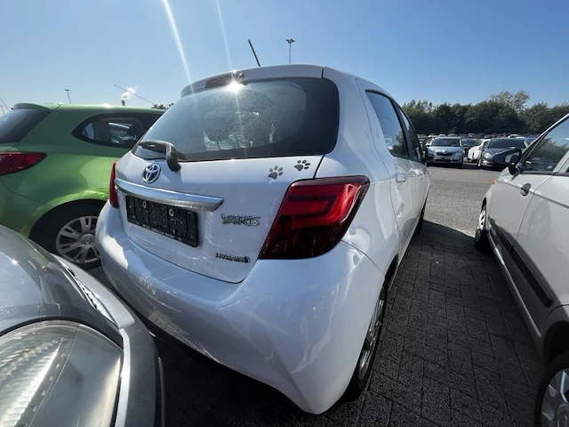 Toyota yaris hybrid (hev) 1.5i vvt-i active e-cvt 73 at, 2017 - afbeelding 21 van  26