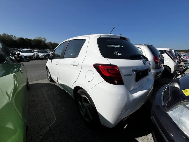 Toyota yaris hybrid (hev) 1.5i vvt-i active e-cvt 73 at, 2017 - afbeelding 22 van  26