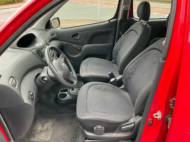 Toyota yaris verso 1.3 automaat 2004, z-085-jd - afbeelding 3 van  26