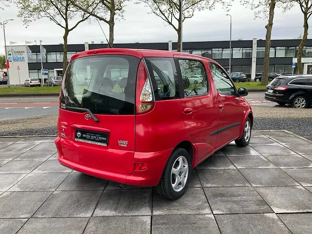 Toyota yaris verso 1.3 automaat 2004, z-085-jd - afbeelding 22 van  26