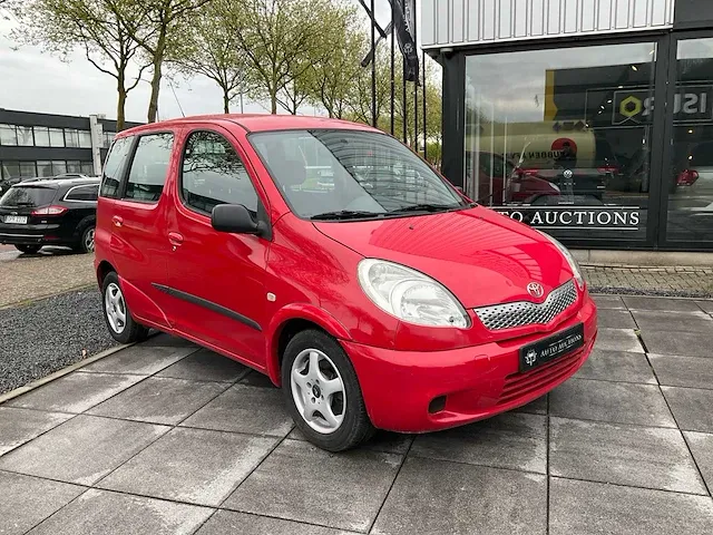Toyota yaris verso 1.3 automaat 2004, z-085-jd - afbeelding 24 van  26