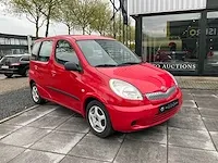 Toyota yaris verso 1.3 automaat 2004, z-085-jd - afbeelding 24 van  26