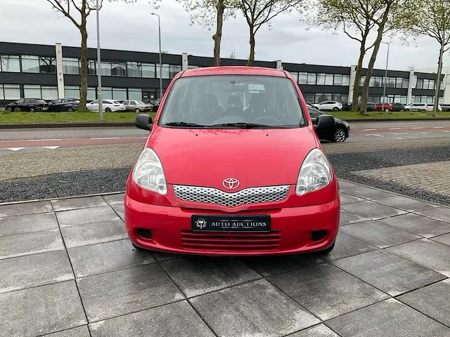 Toyota yaris verso 1.3 automaat 2004, z-085-jd - afbeelding 25 van  26