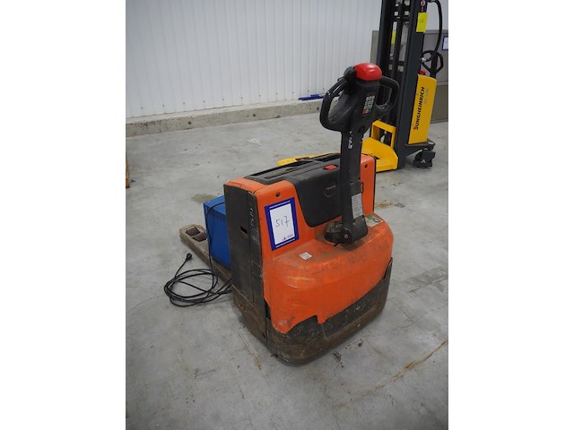 Toyota - afbeelding 1 van  9