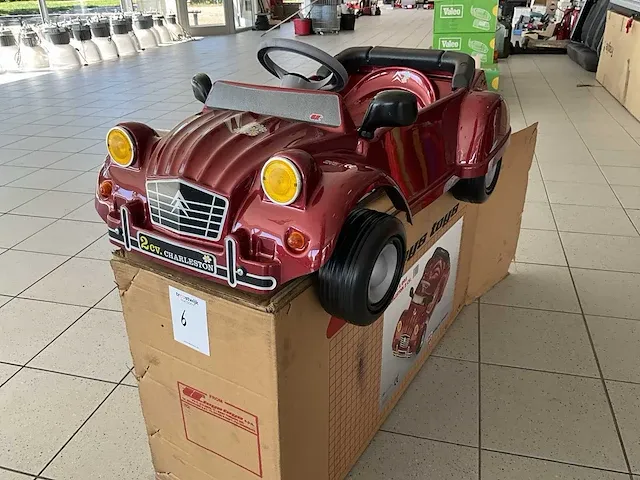 Toys toys charleston speelgoed auto - afbeelding 1 van  6