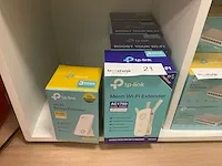 Tp-link range extender (4x) - afbeelding 1 van  2
