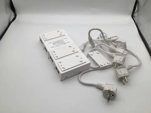 Tp-link tl-poe4824g power over ethernet adapters (4x) - afbeelding 2 van  4