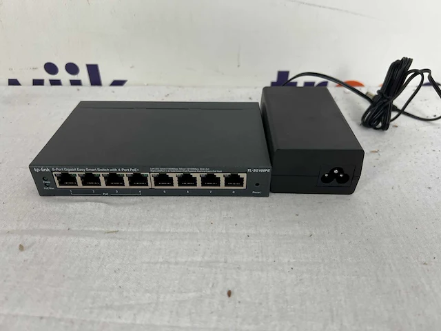 Tp-link tl-sg108pe easy smart switch met 4-poorts - afbeelding 2 van  2