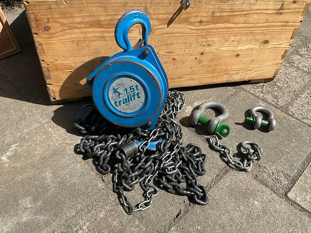 Tractel tralift kettingtakel 1.5 ton - met statieven - afbeelding 2 van  6