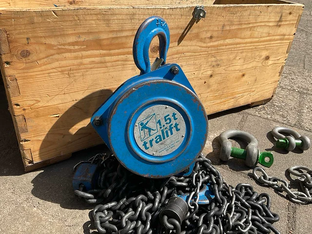 Tractel tralift kettingtakel 1.5 ton - met statieven - afbeelding 4 van  6