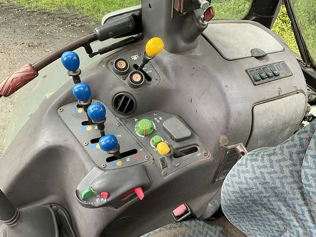 Tractor - deutz-fahr at 165 7 - 2005 - afbeelding 9 van  53