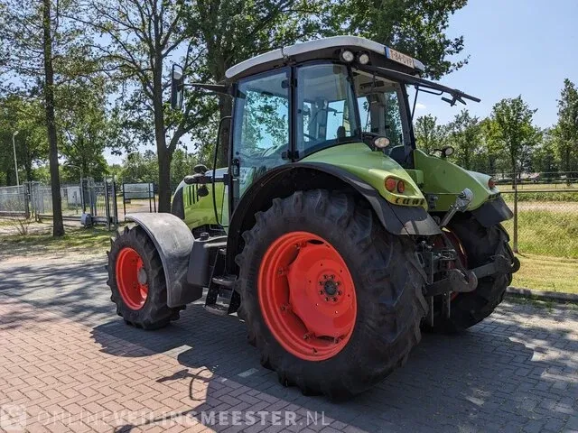 Tractor claas, arion 610, bouwjaar 2008 - afbeelding 34 van  47