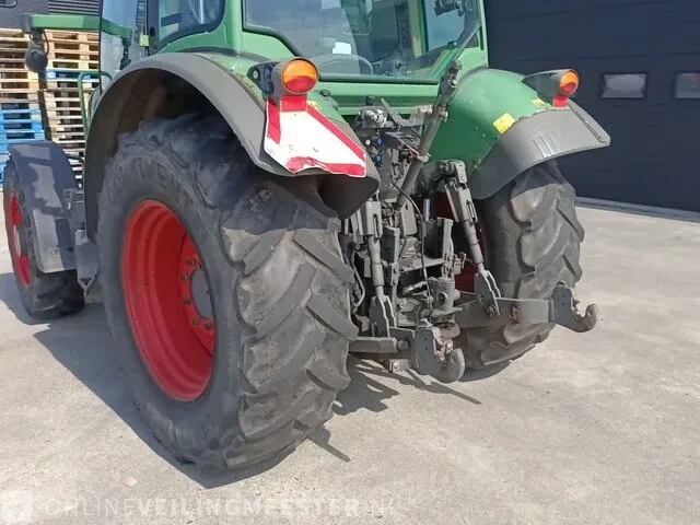 Tractor fendt, 207 vario tms, bouwjaar 2011 - afbeelding 12 van  52