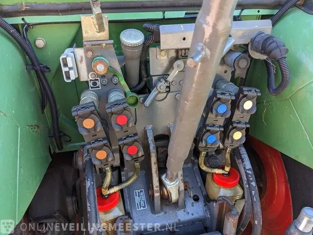 Tractor fendt, 208f, bouwjaar 2008 - afbeelding 20 van  51
