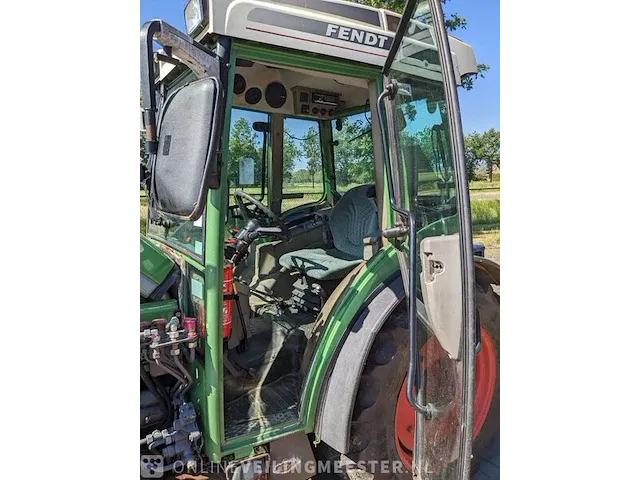 Tractor fendt, 208f, bouwjaar 2008 - afbeelding 27 van  51