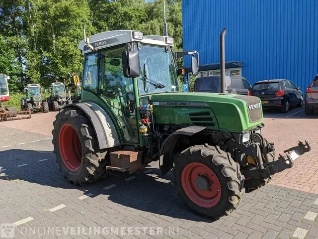 Tractor fendt, 208f, bouwjaar 2008 - afbeelding 12 van  43