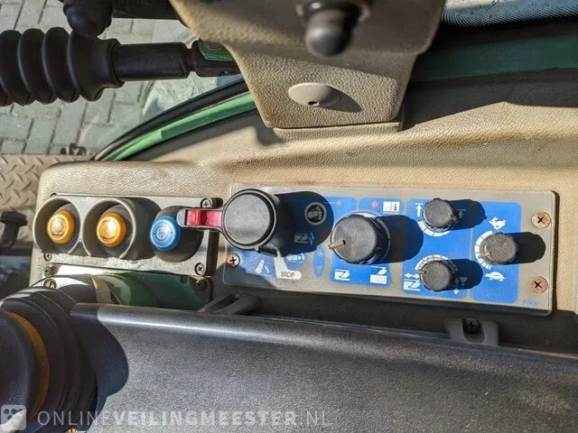 Tractor fendt, 208f, bouwjaar 2008 - afbeelding 31 van  43