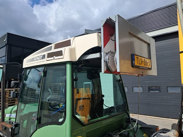 Tractor fendt, 210 p vario met maaiarm herder bk, bouwjaar 2011 - afbeelding 10 van  45