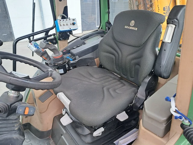 Tractor fendt, 210 p vario met maaiarm herder bk, bouwjaar 2011 - afbeelding 28 van  45