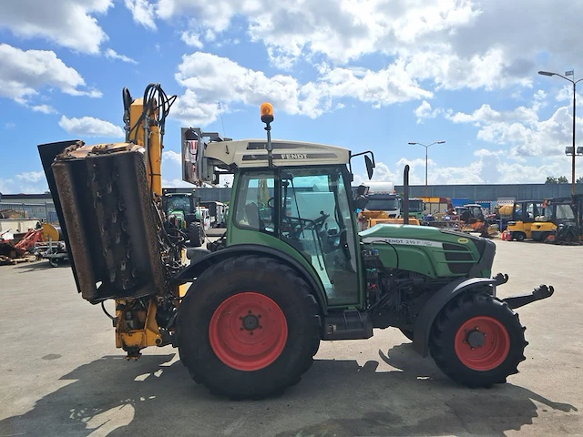 Tractor fendt, 210 p vario met maaiarm herder bk, bouwjaar 2011 - afbeelding 42 van  45
