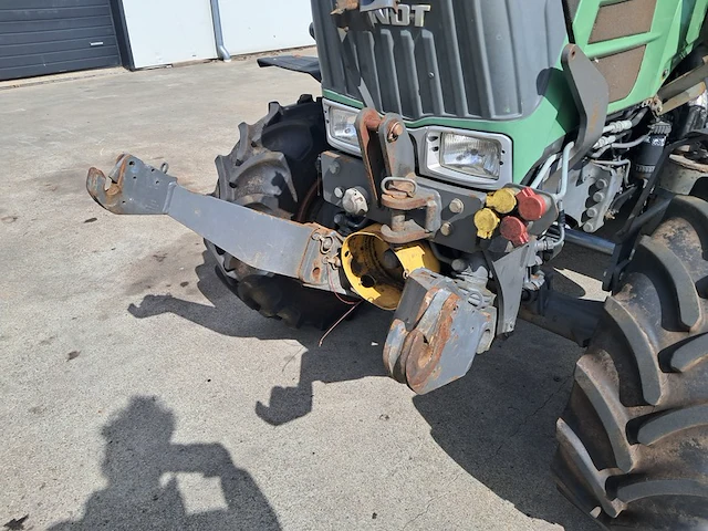 Tractor fendt, 210 p vario met maaiarm herder bk, bouwjaar 2011 - afbeelding 45 van  45