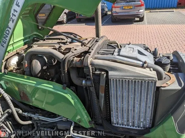 Tractor fendt, 211f vario tms, bouwjaar 2012 - afbeelding 2 van  42
