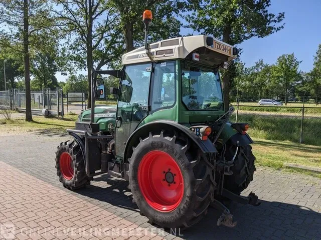 Tractor fendt, 211f vario tms, bouwjaar 2012 - afbeelding 34 van  42
