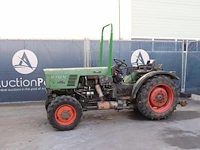 Tractor fendt 270 v smalspoor diesel - afbeelding 1 van  1