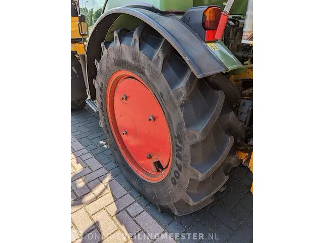 Tractor fendt, farmer 208f, bouwjaar 2004 - afbeelding 11 van  57