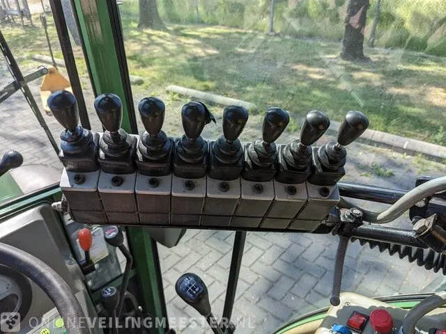 Tractor fendt, farmer 208f, bouwjaar 2004 - afbeelding 24 van  57