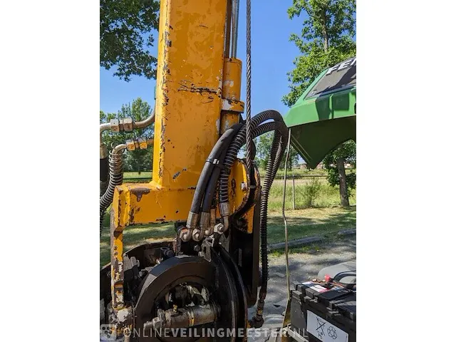 Tractor fendt, farmer 208f, bouwjaar 2004 - afbeelding 31 van  57