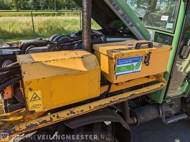 Tractor fendt, farmer 208f, bouwjaar 2004 - afbeelding 32 van  57
