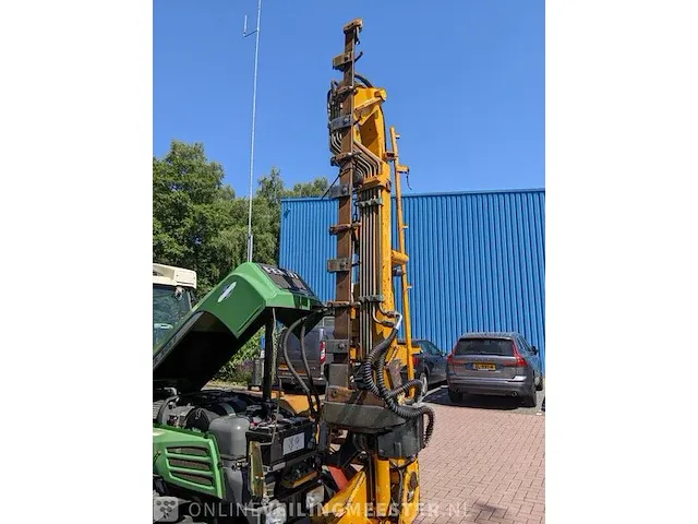 Tractor fendt, farmer 208f, bouwjaar 2004 - afbeelding 33 van  57