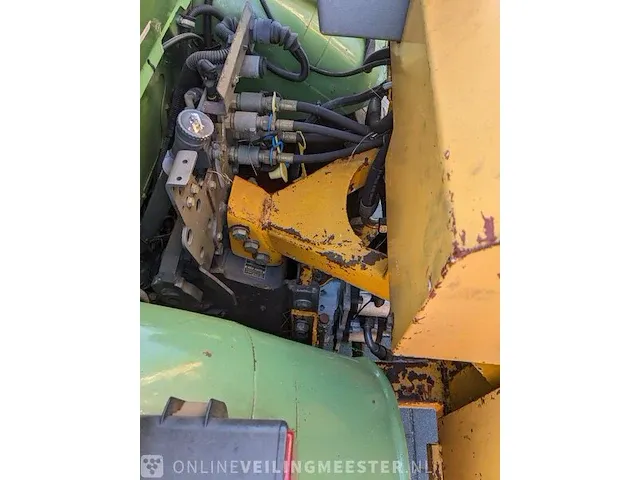 Tractor fendt, farmer 208f, bouwjaar 2004 - afbeelding 41 van  57