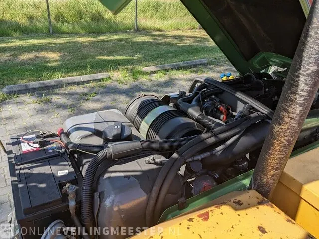 Tractor fendt, farmer 208f, bouwjaar 2004 - afbeelding 57 van  57