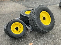Tractor gazonbanden set - afbeelding 1 van  7