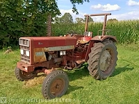 Tractor international, 383 met maaibalk