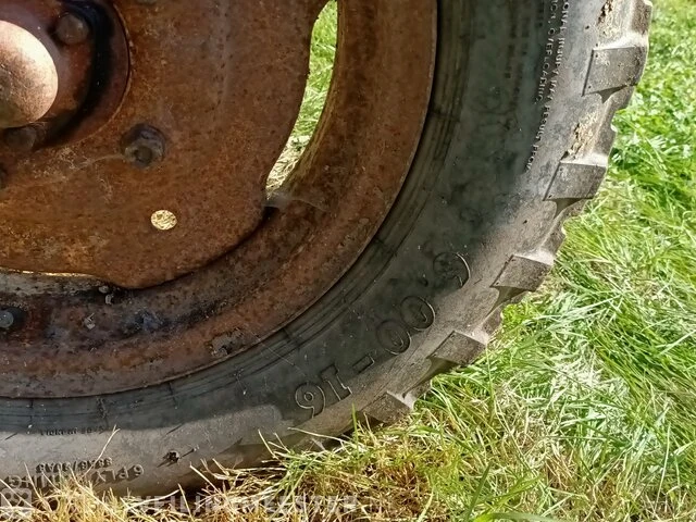 Tractor international, 383 met maaibalk - afbeelding 16 van  25