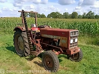 Tractor international, 383 met maaibalk - afbeelding 20 van  25