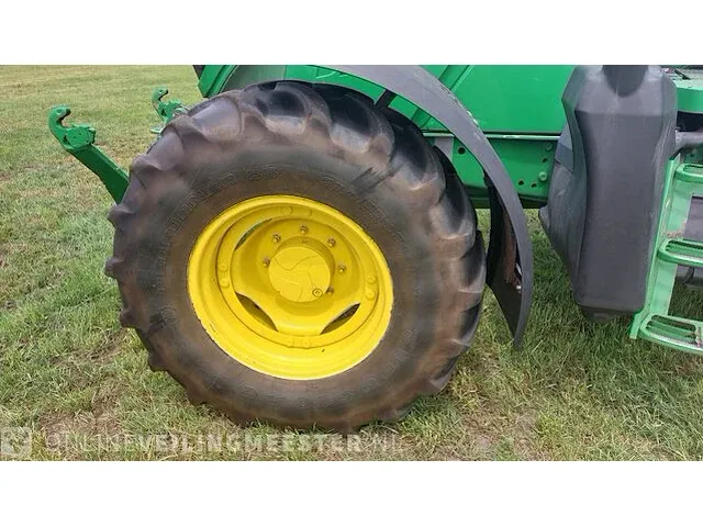 Tractor john deere, 6105m, bouwjaar 2014 - afbeelding 32 van  51