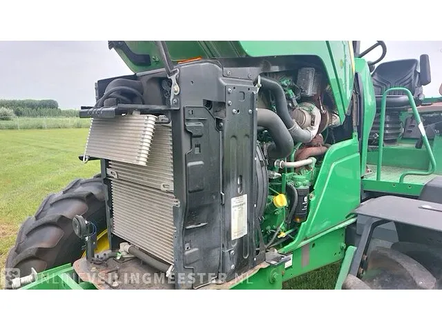 Tractor john deere, 6105m, bouwjaar 2014 - afbeelding 36 van  51