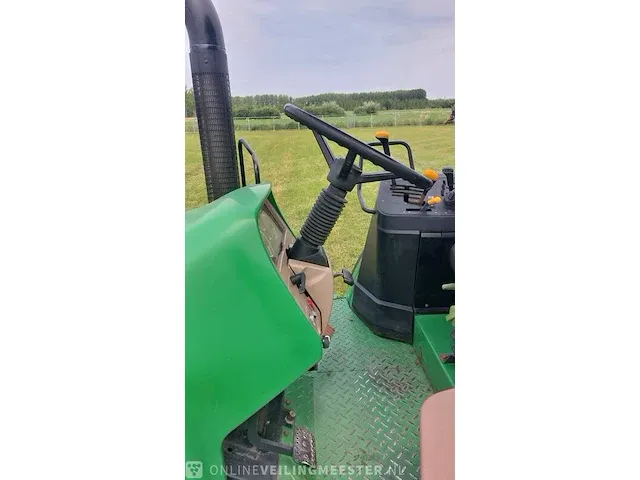 Tractor john deere, 6105m, bouwjaar 2014 - afbeelding 41 van  51