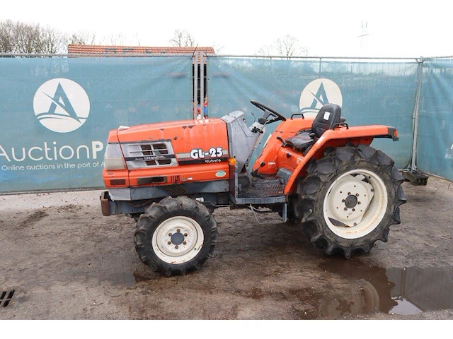 Tractor kubota gl-25 diesel 24.7pk - afbeelding 1 van  1