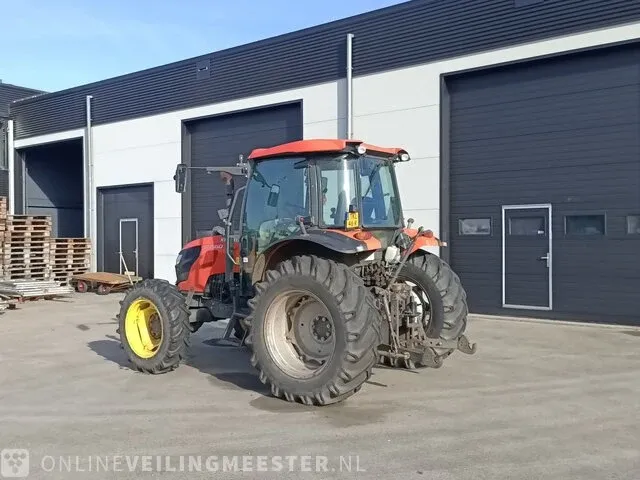 Tractor kubota, m8560, oranje, bouwjaar 2016 - afbeelding 40 van  44
