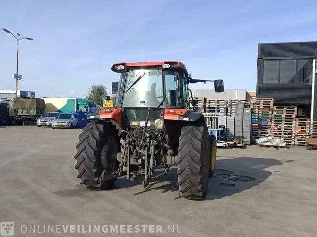 Tractor kubota, m8560, oranje, bouwjaar 2016 - afbeelding 44 van  44