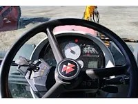 Tractor met maaiarm massey ferguson 6480 - afbeelding 29 van  49