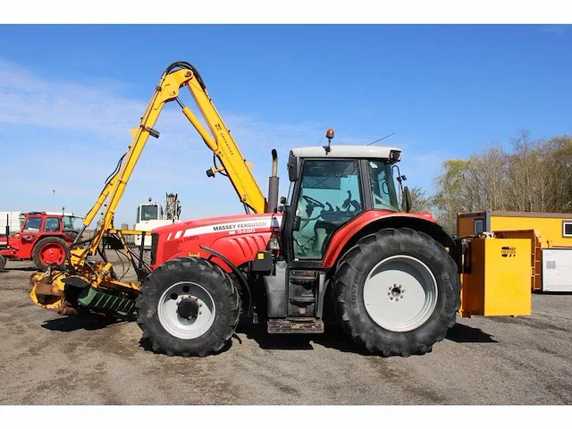 Tractor met maaiarm massey ferguson 6480 - afbeelding 23 van  49