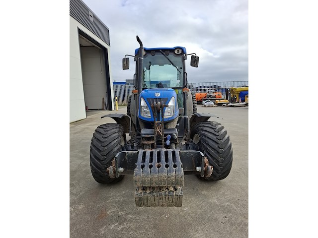 Tractor, new holland, t4040f, 2017 - afbeelding 23 van  50