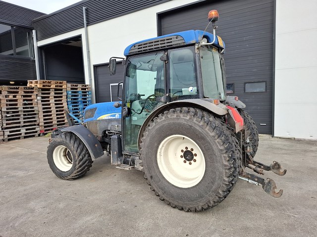 Tractor, new holland, t4040f, 2017 - afbeelding 48 van  50