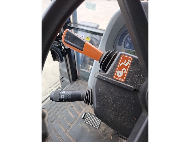 Tractor, new holland, t5050, 2012 - afbeelding 20 van  51